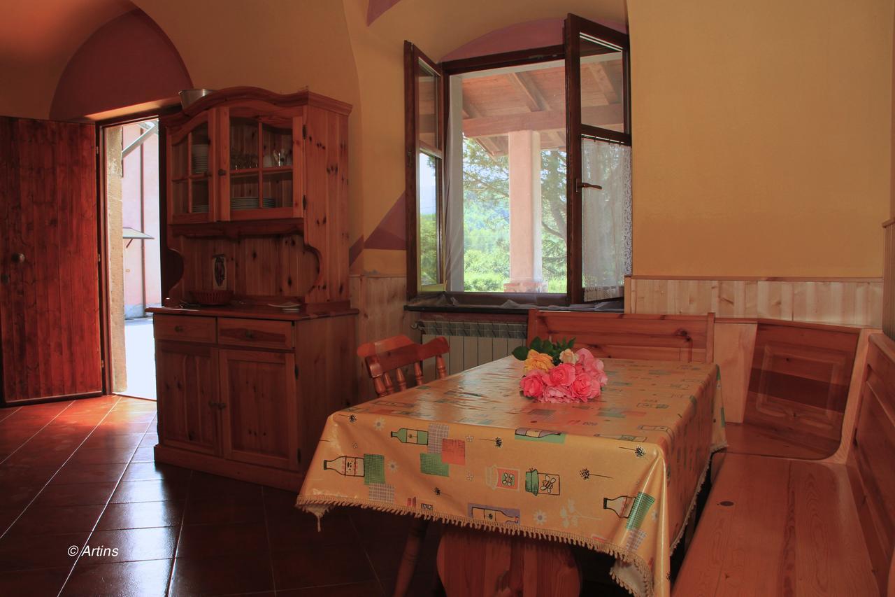 Agriturismo La Praduscella Fivizzano Ngoại thất bức ảnh